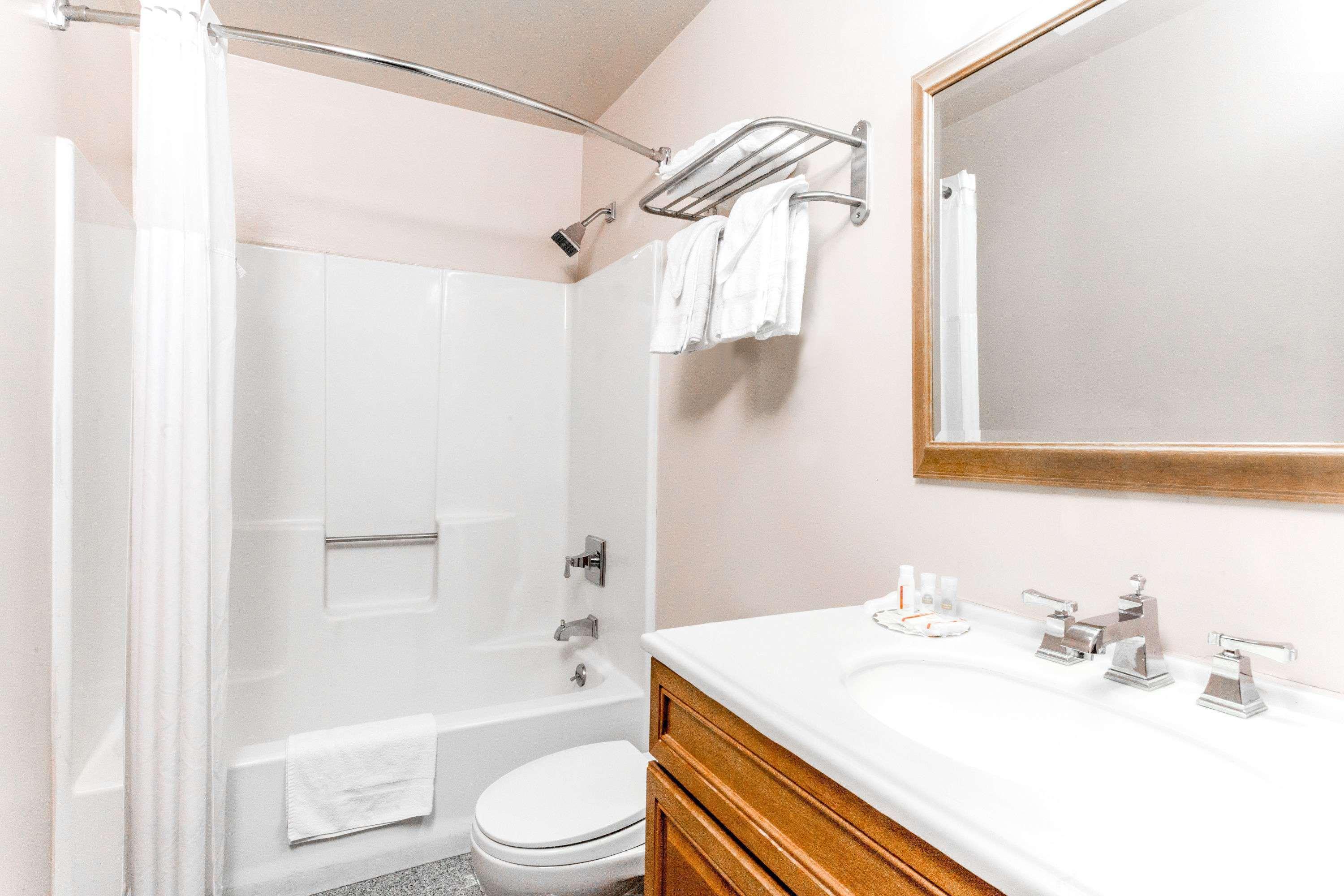 Days Inn By Wyndham Wurtsboro Bagian luar foto
